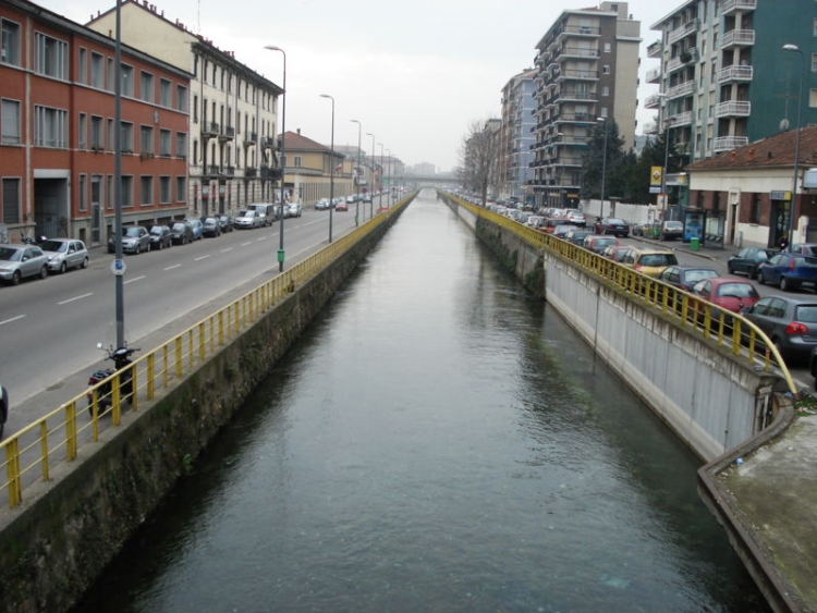 Il Naviglio Pavese a Milano - da Wikipedia