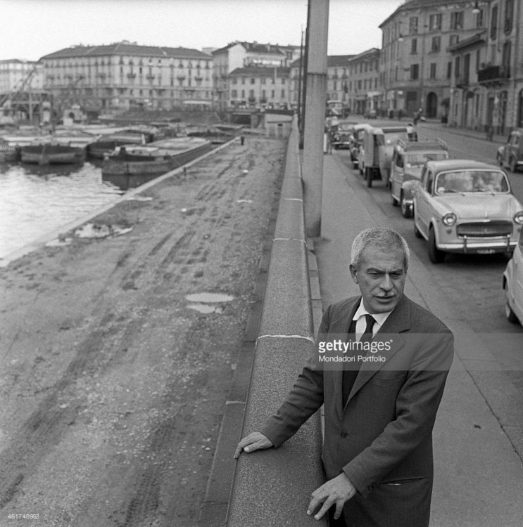 Elio Vittorini in viale Gorizia, novembre 1960 darsena