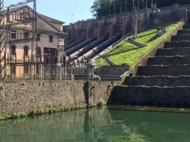 Il Naviglio di Paderno vicino alla centrale Bertini - maggio 2016