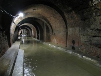 Bologna, canale sotteraneo