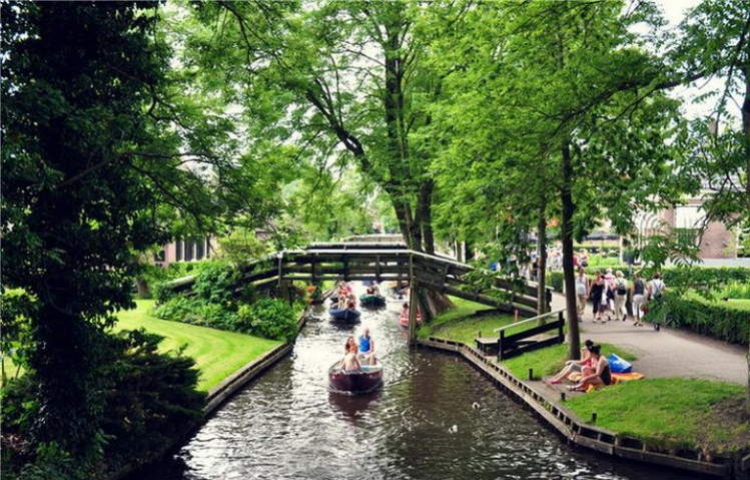 Giethoorn