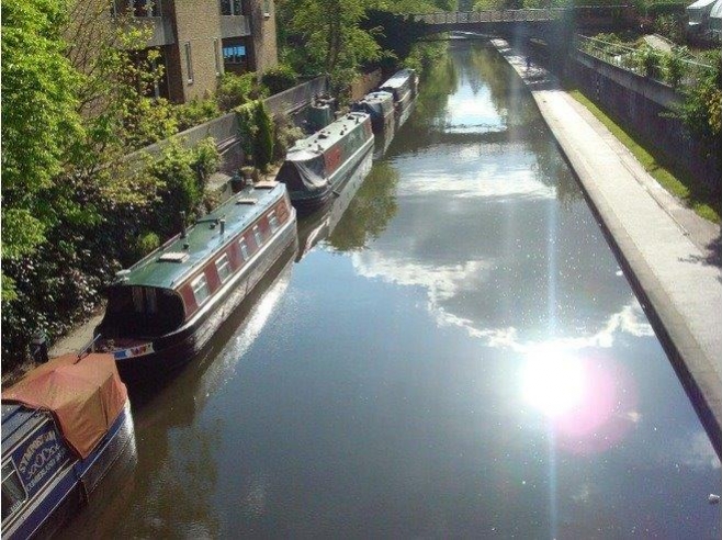 Houseboats su un canale di Londra