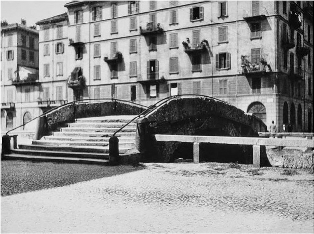 Ponte dei Medici in via Fatebenefratelli