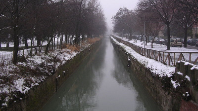 Il Canale di Reno visto da via della Barca